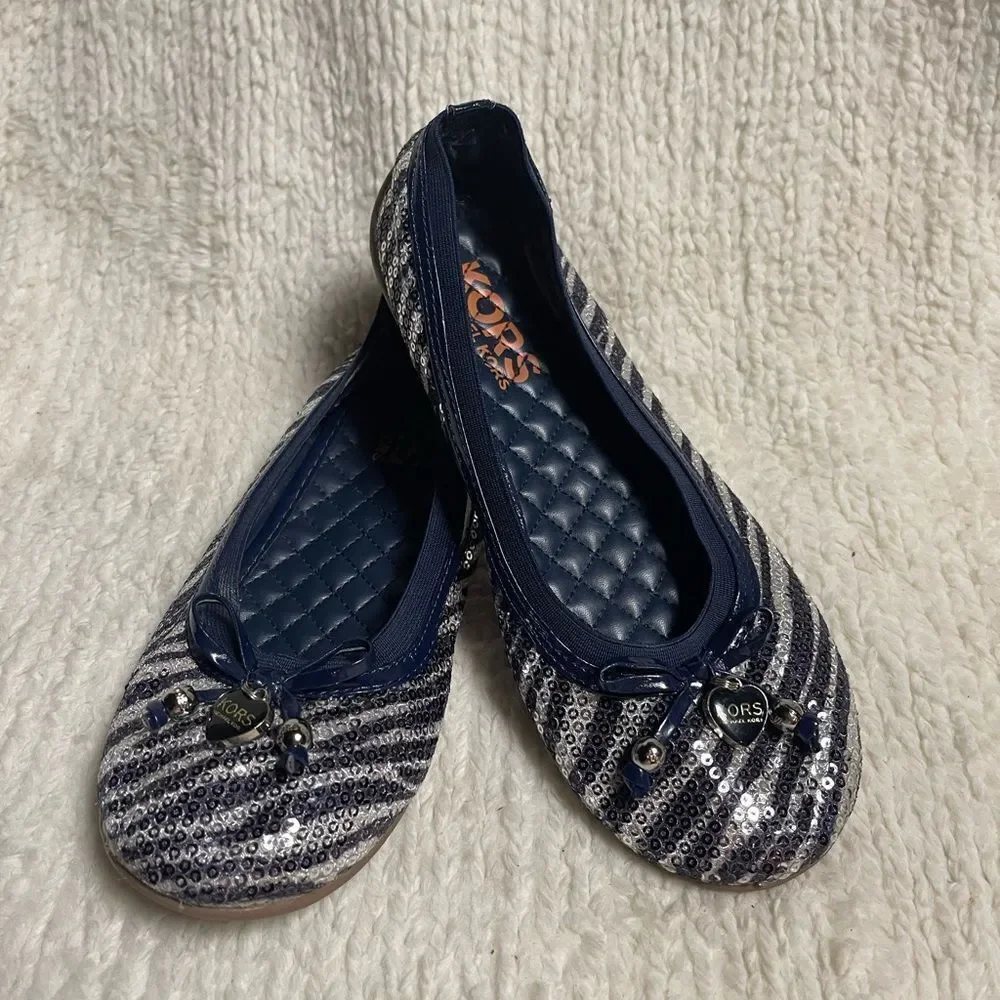 Michael Kors Kids' Striped Navy and Silver Slippers SZ4